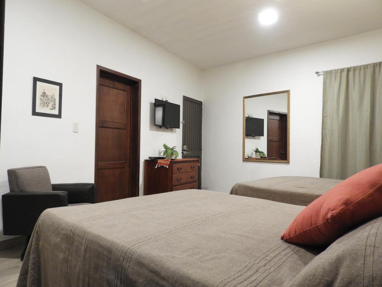 Santa Posada Suites By Lunian غواناخواتو المظهر الخارجي الصورة